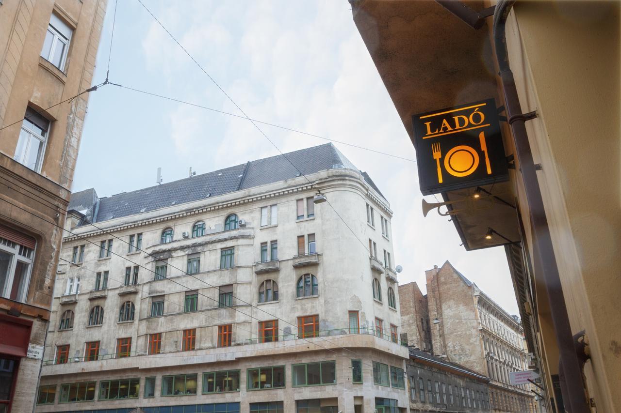 Julia Superior Apartment In The City Center. Budapeste Exterior foto